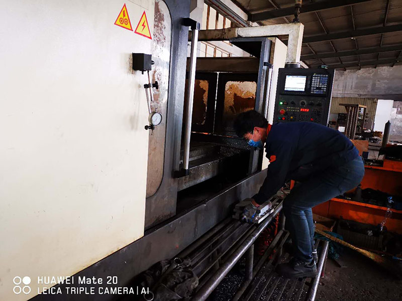 تشينغداو Chifine الماكينات والشركة المحدودة