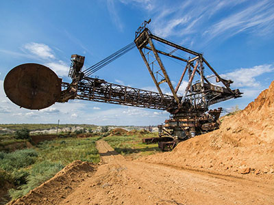 ماكينات التعدين